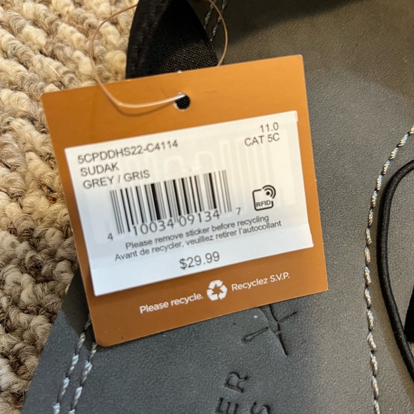 Denver Hayes NWT black/grey flip-flops size 11 - Picture 2 of 3